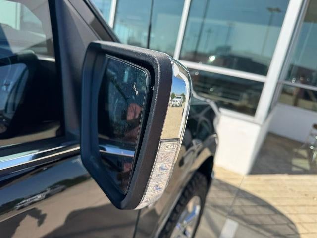 2023 Ford F-150 LARIAT 4WD SuperCrew 5.5' Box