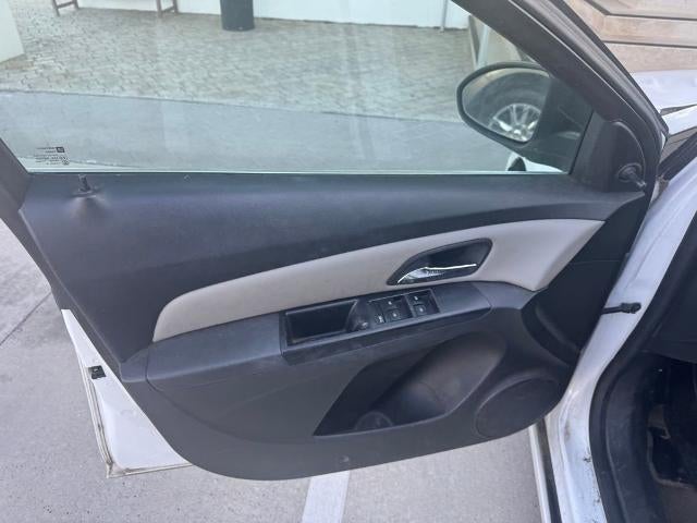 2011 Chevrolet Cruze Sedan LS