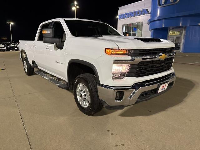 2025 Chevrolet Silverado 2500 HD Crew Cab Long Box 4-Wheel Drive LT
