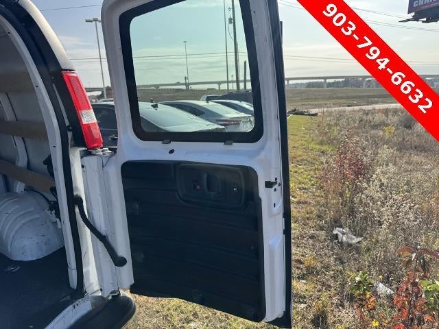 2023 Chevrolet Express Cargo Van 2500 Regular Wheelbase Rear-Wheel Drive