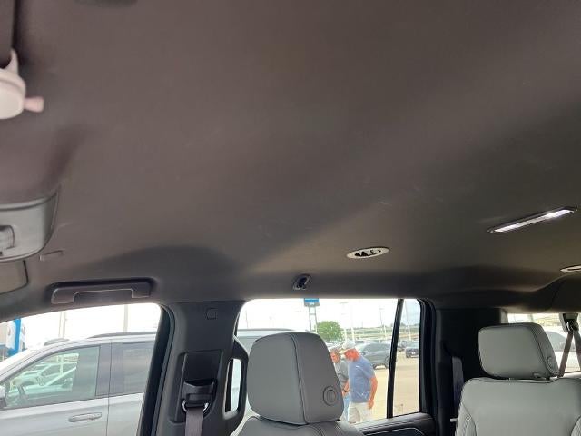 2021 GMC Yukon XL 2WD 4dr SLT