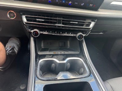 2026 Chevrolet Traverse LT w/2LT