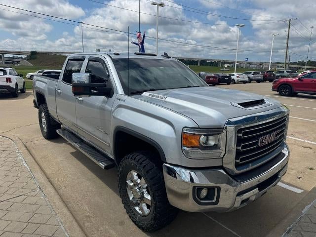 2019 GMC Sierra 2500 HD Crew Cab Standard Box 4-Wheel Drive SLT
