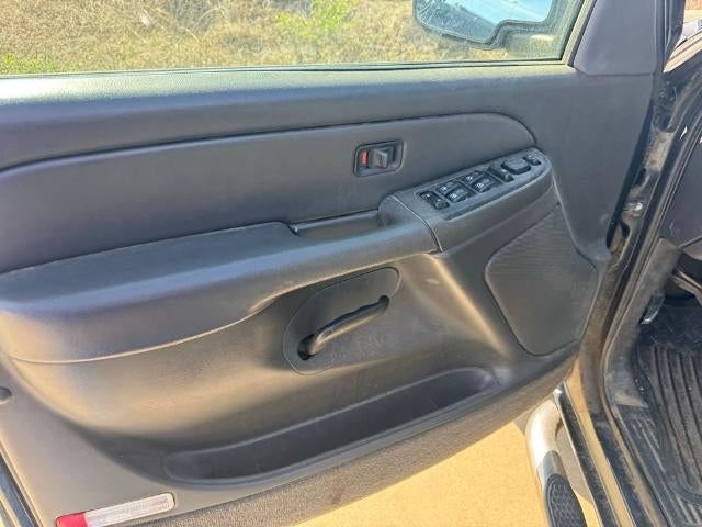 2004 GMC Sierra 2500 Crew Cab SLE
