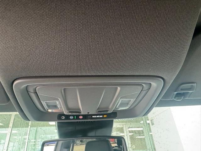 2025 GMC Sierra 1500 Crew Cab Short Box 2-Wheel Drive SLT