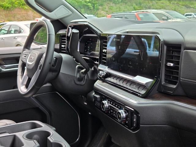 2025 GMC Sierra 1500 Crew Cab Short Box 4-Wheel Drive SLT