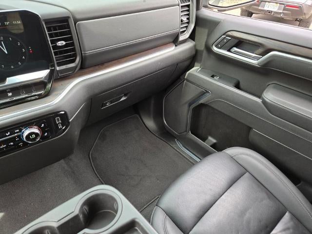 2025 GMC Sierra 1500 Crew Cab Short Box 4-Wheel Drive SLT