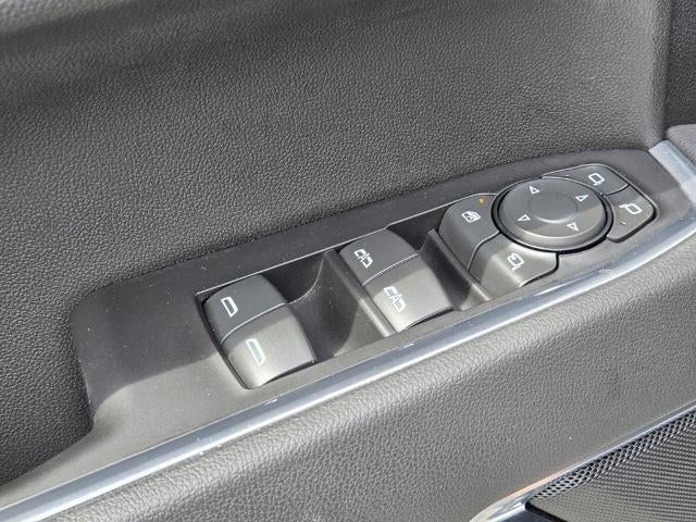 2025 GMC Sierra 1500 Crew Cab Short Box 4-Wheel Drive SLT