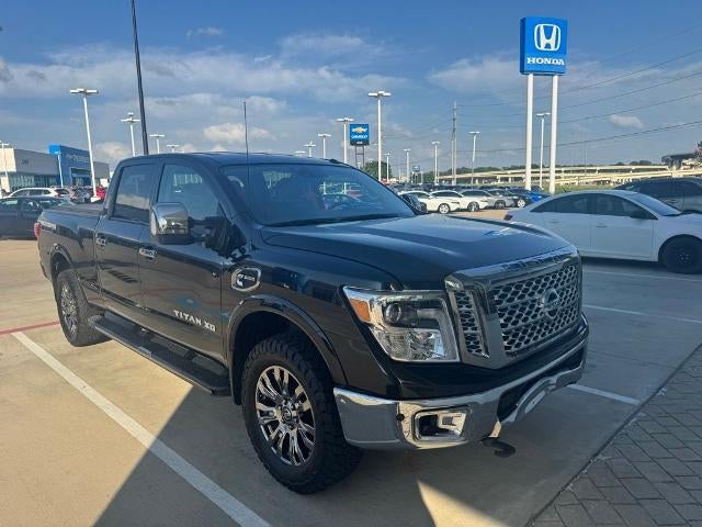 2017 Nissan Titan XD 4x4 Diesel Crew Cab Platinum Reserve