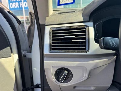 2022 Volkswagen Atlas 3.6L V6 SE w/Technology 4MOTION