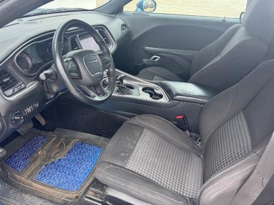 2020 Dodge Challenger SXT RWD