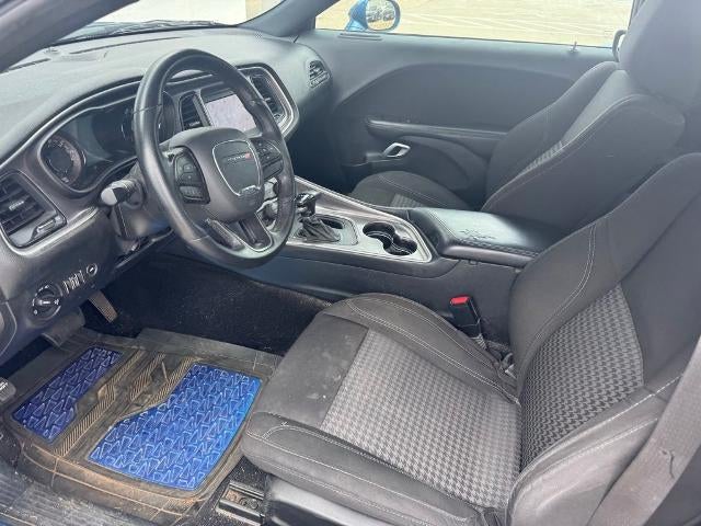 2020 Dodge Challenger SXT RWD