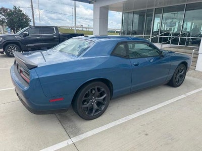 2020 Dodge Challenger SXT RWD