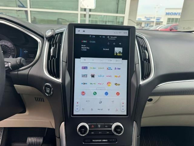 2021 Ford Edge Titanium FWD