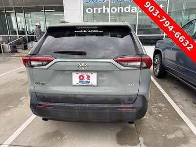 2021 Toyota RAV4 XLE FWD (GS)