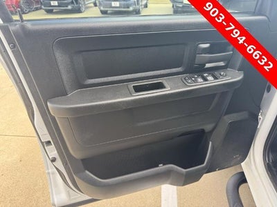 2022 RAM 1500 Classic Tradesman 4x4 Crew Cab 5'7" Box