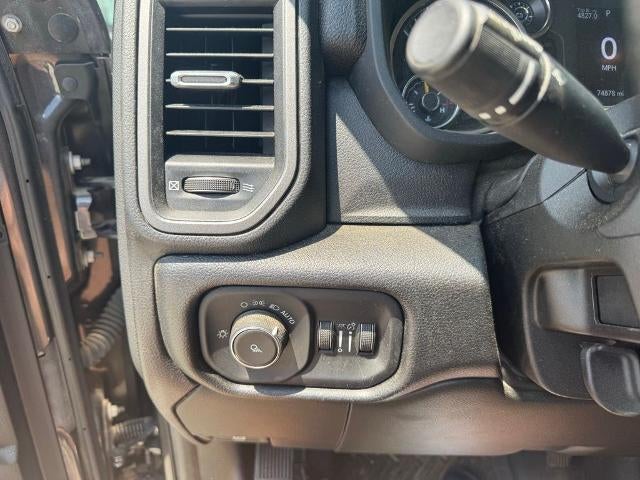 2019 RAM 2500 Tradesman 4x4 Crew Cab 8' Box