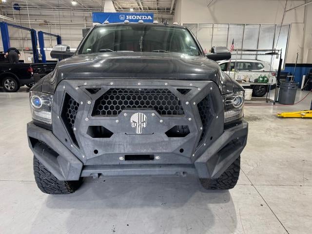 2013 RAM 2500 4WD Mega Cab 6.4 Ft Box Laramie Longhorn