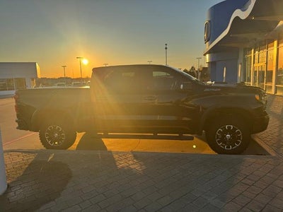 2024 Chevrolet Silverado 1500 Crew Cab Short Box 4-Wheel Drive ZR2