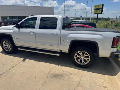 2017 GMC Sierra 1500 Crew Cab Short Box 4-Wheel Drive SLT