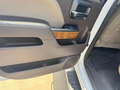 2017 GMC Sierra 1500 Crew Cab Short Box 4-Wheel Drive SLT