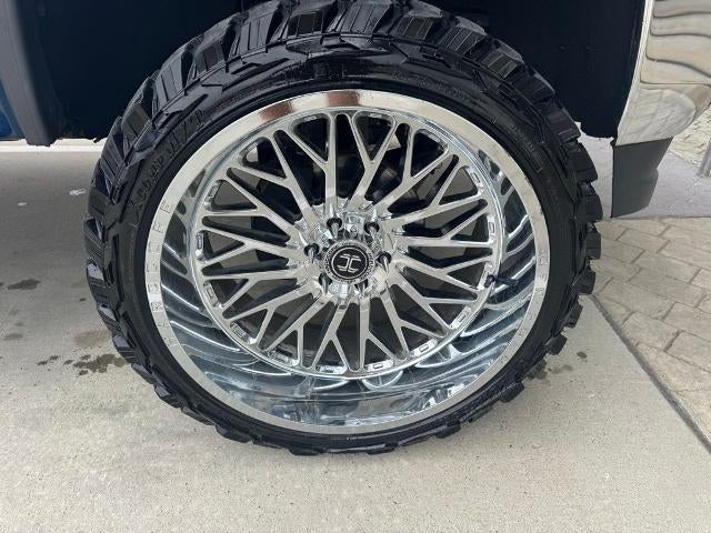 2018 GMC Sierra 1500 Crew Cab Short Box 4-Wheel Drive SLT