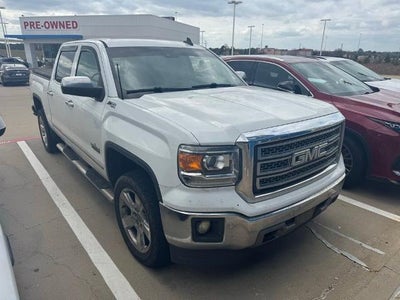 2015 GMC Sierra 1500 Crew Cab Short Box 4-Wheel Drive SLT