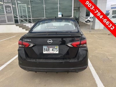 2024 Nissan Versa SR CVT