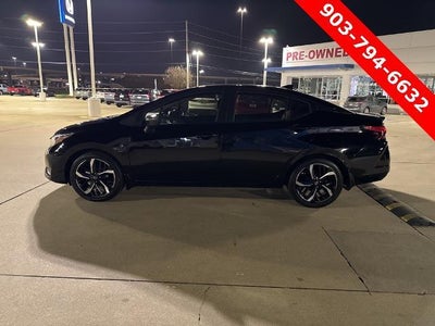 2024 Nissan Versa SR CVT