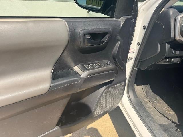 2020 Toyota Tacoma 4WD 4WD SR5 Double Cab 5' Bed V6 AT (GS)