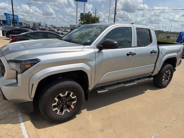 2024 Toyota Tacoma 2WD 2WD SR Double Cab 5' Bed AT (GS)