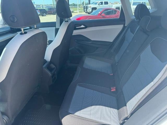 2025 Volkswagen Taos S FWD