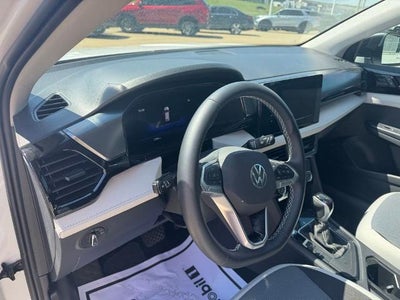 2025 Volkswagen Taos S FWD