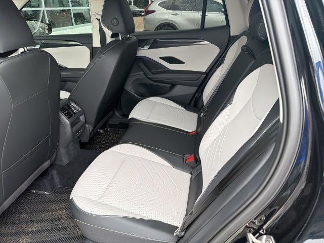 2025 Volkswagen Tiguan 2.0T SE FWD