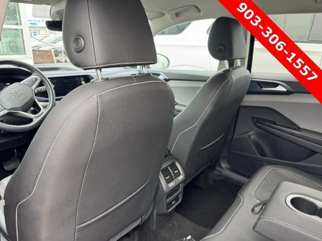 2024 Volkswagen Taos SE FWD