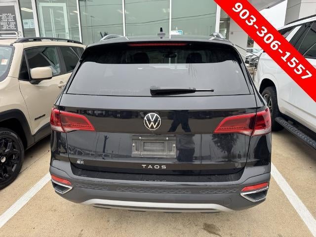 2024 Volkswagen Taos SE FWD