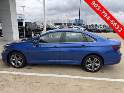 2023 Volkswagen Jetta SE Auto