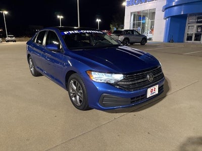 2023 Volkswagen Jetta SE Auto