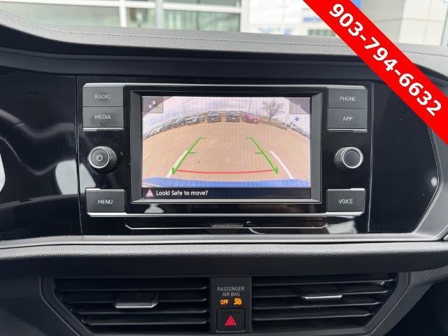 2023 Volkswagen Jetta SE Auto