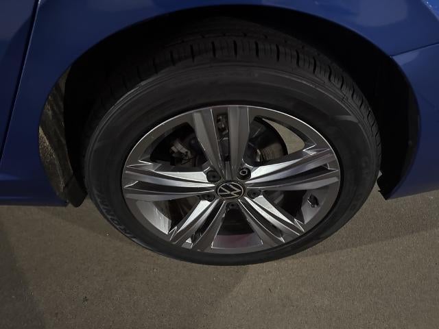 2023 Volkswagen Jetta SE Auto