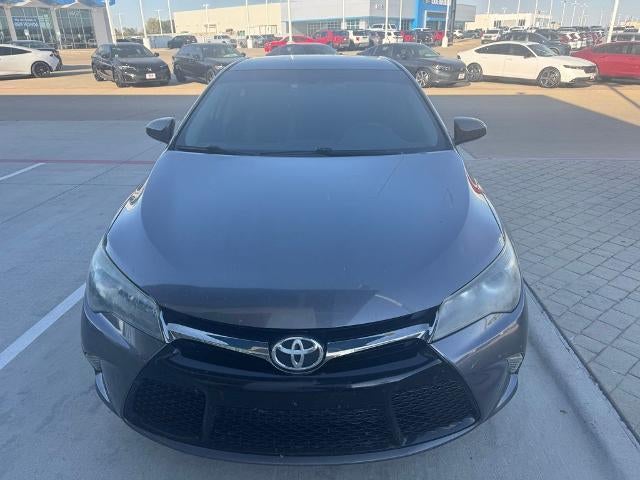 2017 Toyota Camry SE Auto (SE)