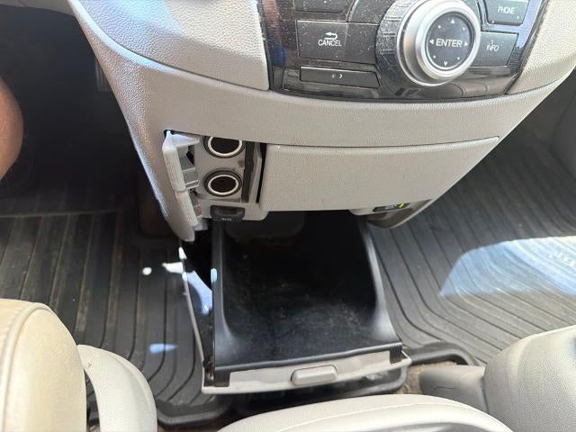 2012 Honda Odyssey Touring Elite with DVD Rear Entertainment System and Navigation