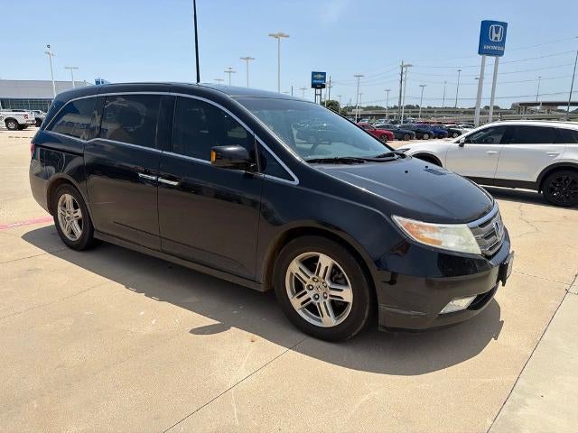 2012 Honda Odyssey Touring Elite with DVD Rear Entertainment System and Navigation
