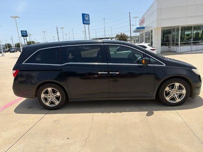 2012 Honda Odyssey Touring Elite with DVD Rear Entertainment System and Navigation