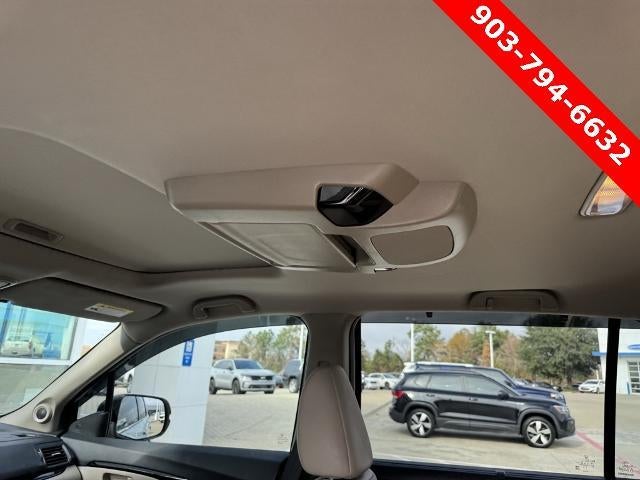 2022 Honda Pilot Touring 7-Passenger 2WD