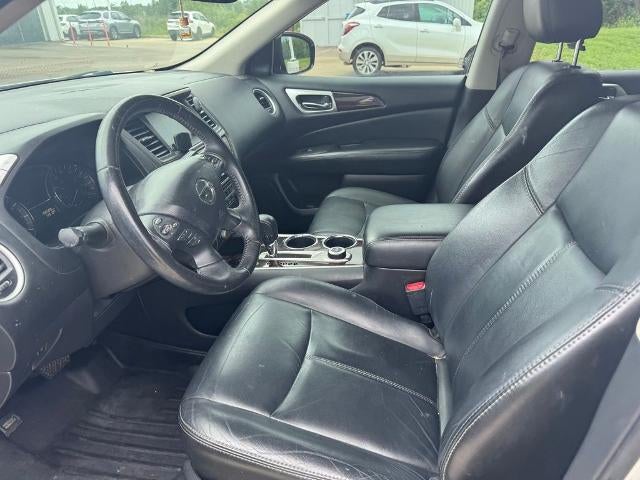 2014 Nissan Pathfinder 4WD 4dr SL