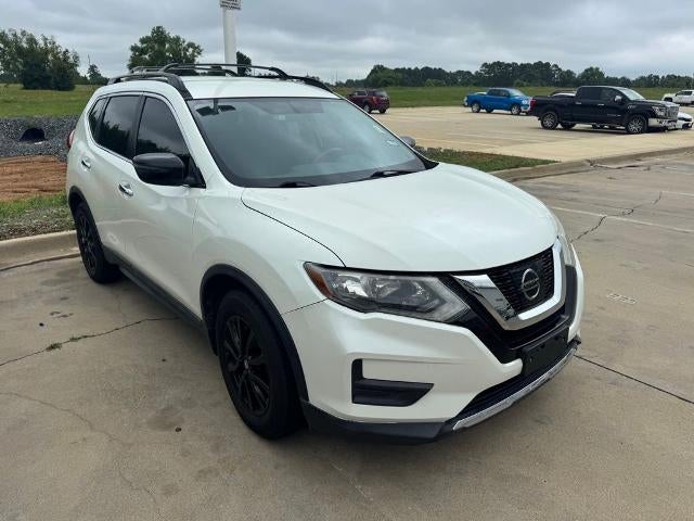 2017 Nissan Rogue FWD SV