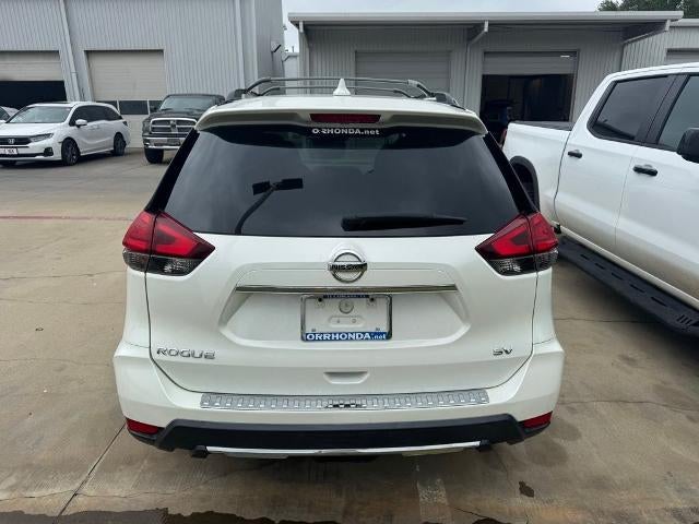 2017 Nissan Rogue FWD SV