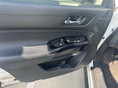 2022 Nissan Pathfinder SV 2WD