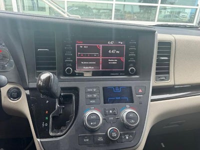 2020 Toyota Sienna XLE Premium FWD 8-Passenger (Natl)